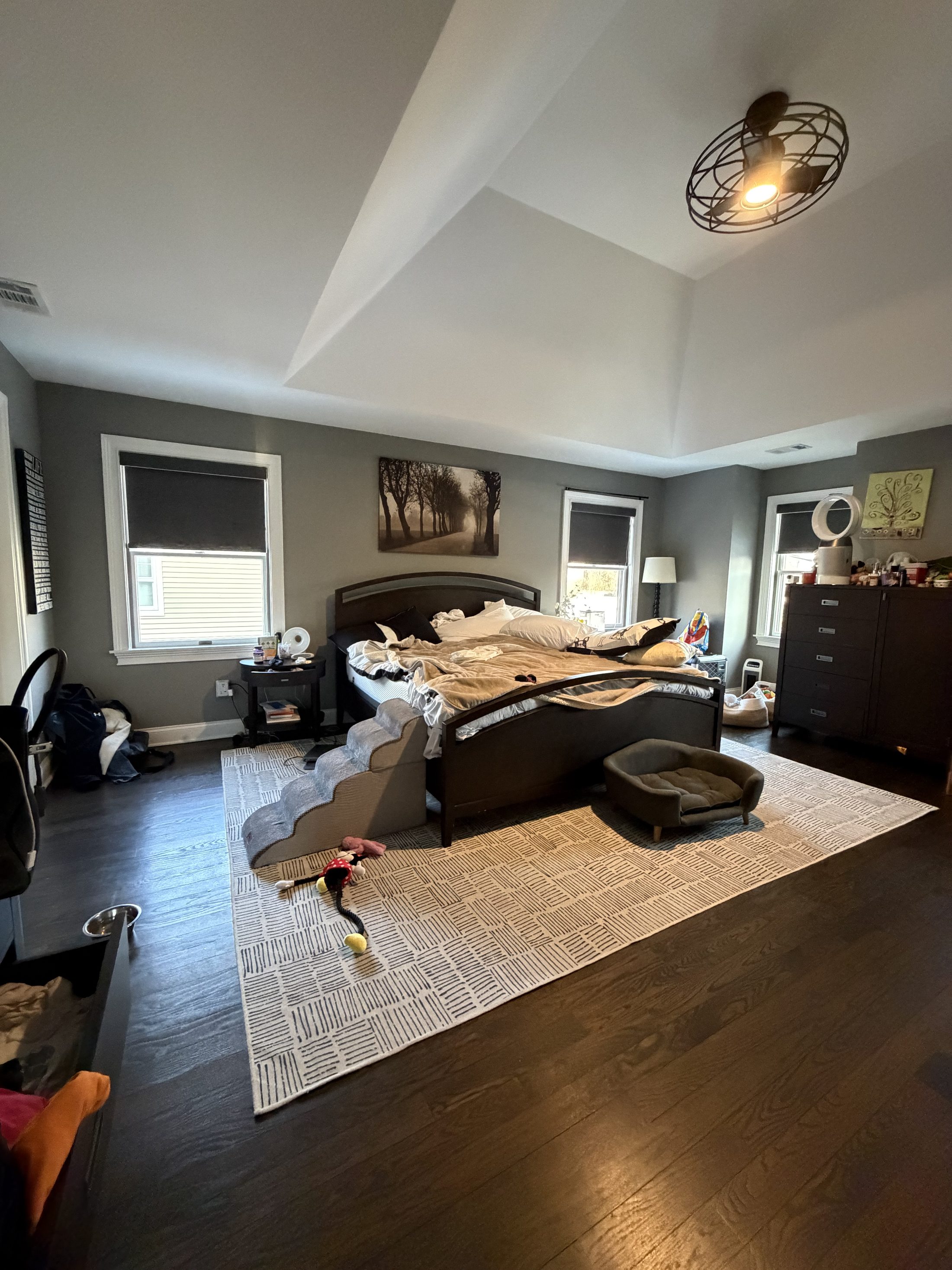 Bedroom before cleaning